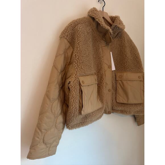 Athleta Fleece Hybrid Jacket with Quilted Sleeves Relaxed Fit  - Tan XL NWT - Picture 3 of 9